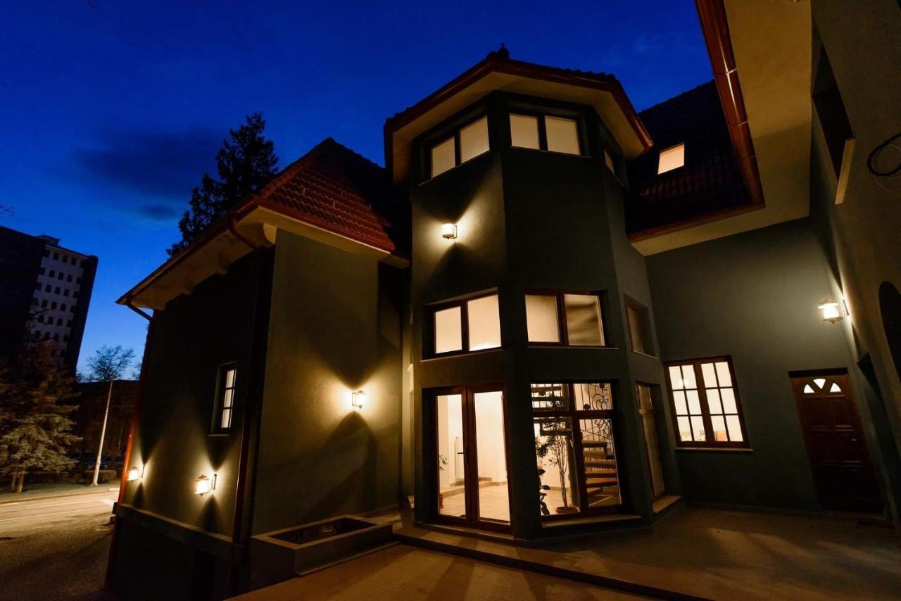 Ferienwohnung Interbelic Vibe Cluj-Napoca Exterior foto